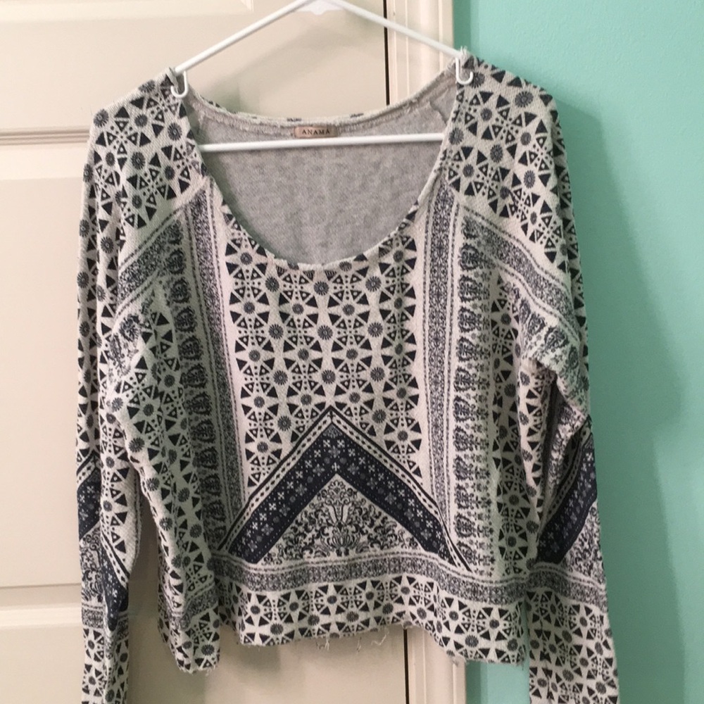 Long sleeve knitted shirt
